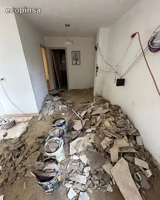 Suelo antes, en obra