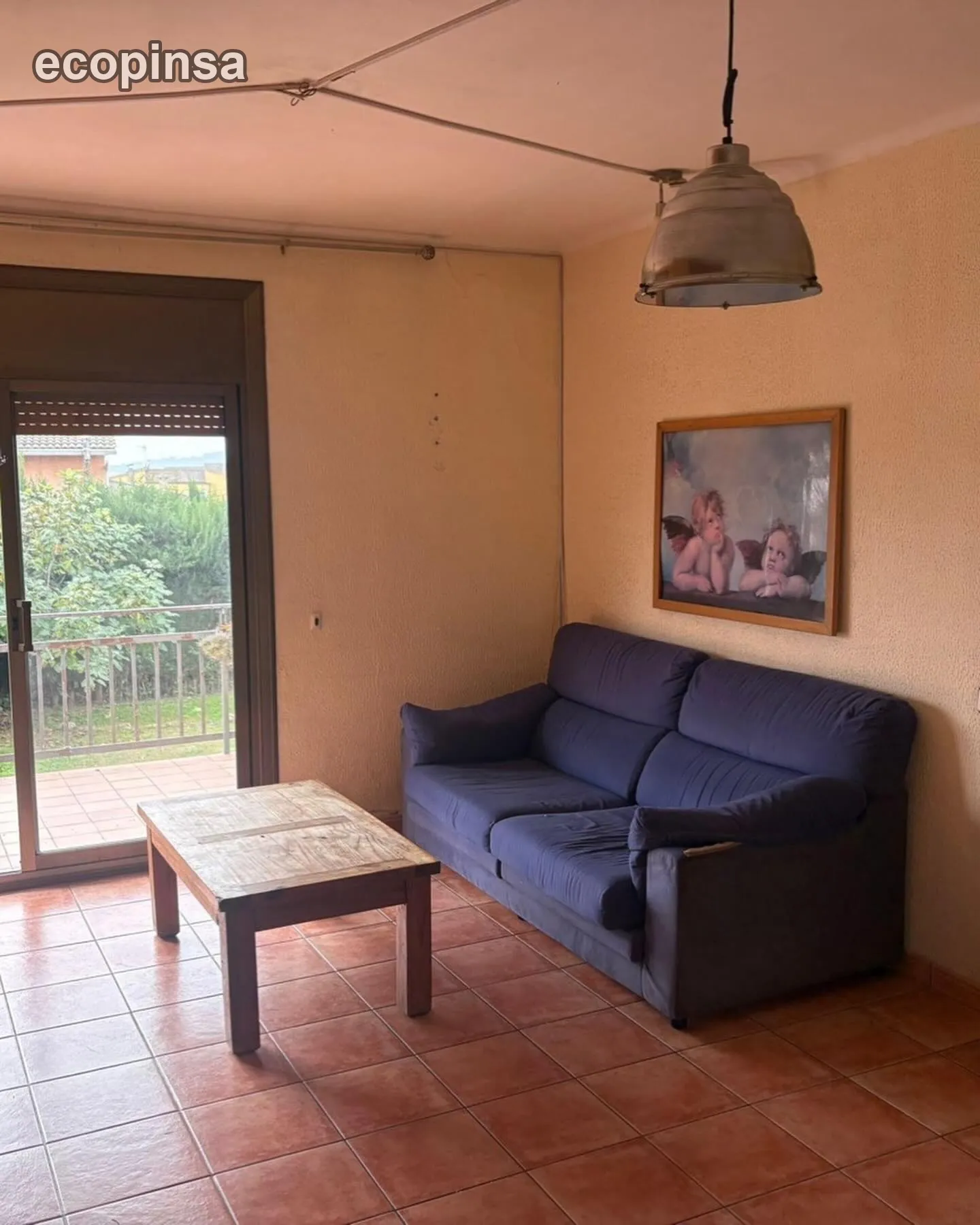Salón antes, con gotelé