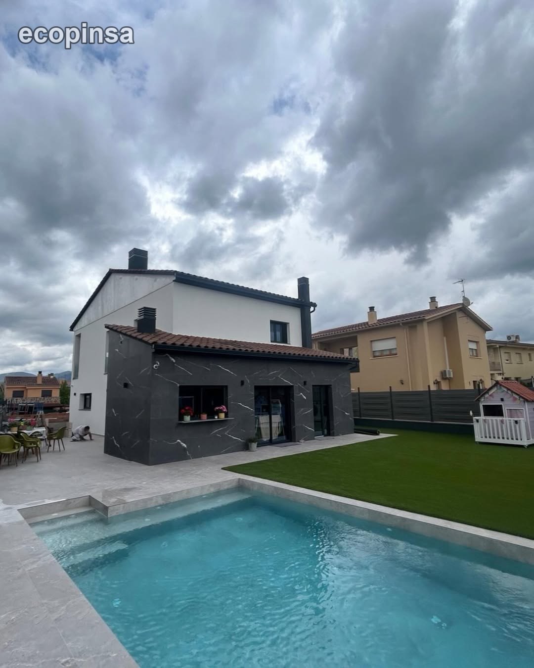 Vivienda reformada por Ecopinsa